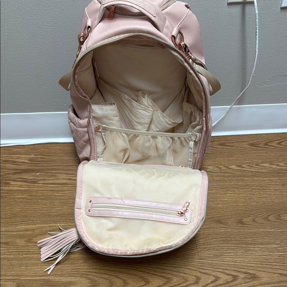 Itzy Ritzy Diaper Bag Backpack - Picture 7 of 9